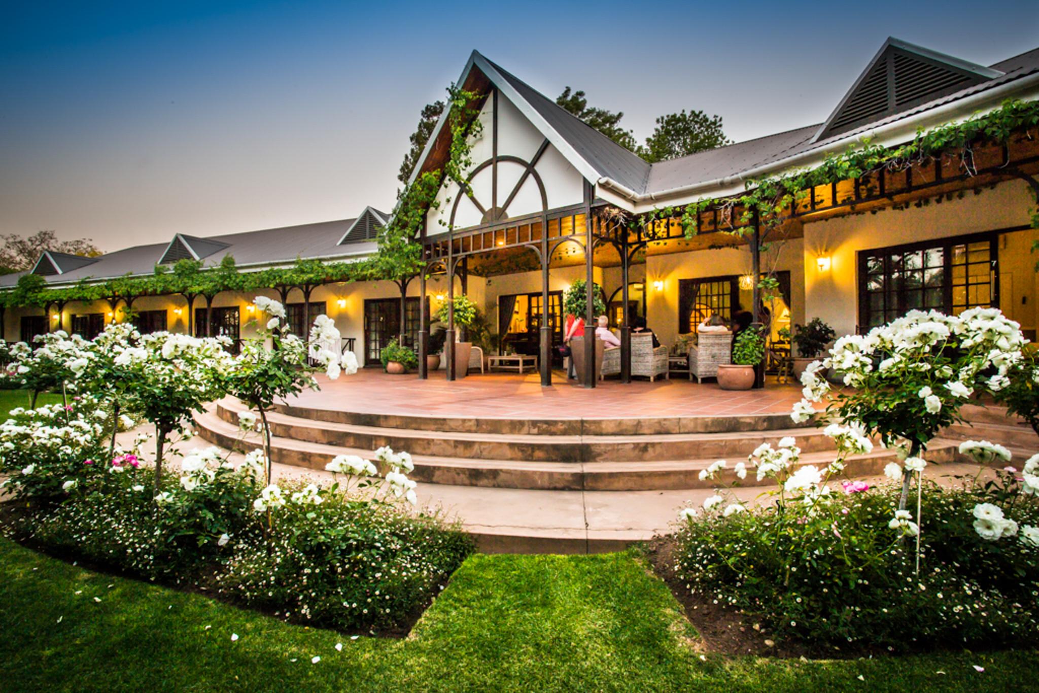 Hlangana Lodge Oudtshoorn Esterno foto